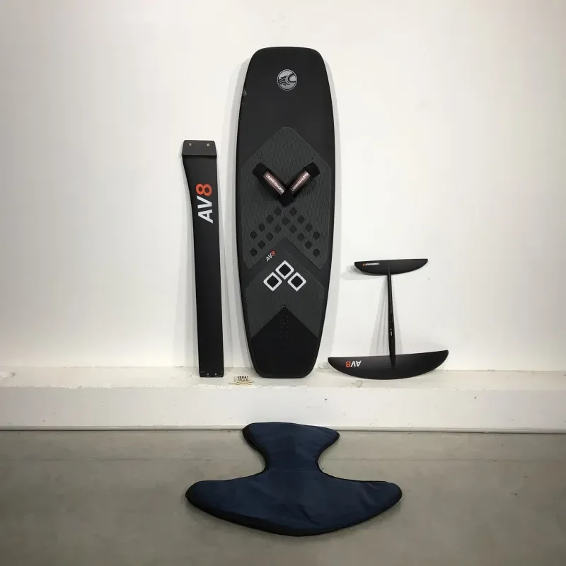 Expédition Rapide Occasion - planche kitefoil cabirnha av8 complete (planche + foil)