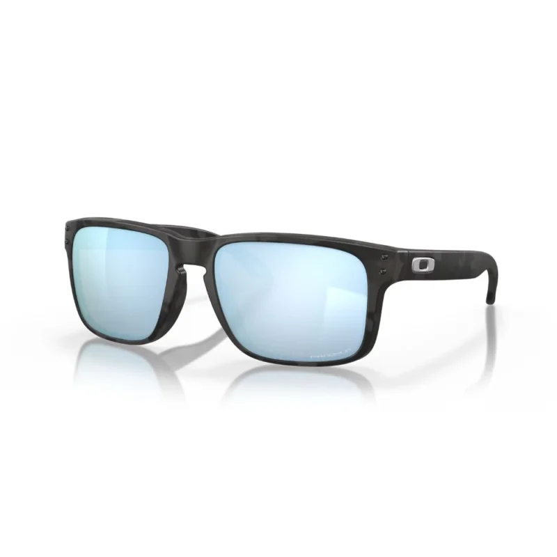 LUNETTES OAKLEY HOLBROOK Prix Cassé