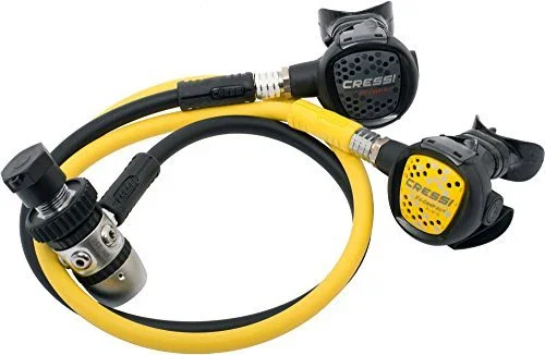Seulement Aujourd'hui Cressi AC2 Compact Regulator Set with Octopus DIN