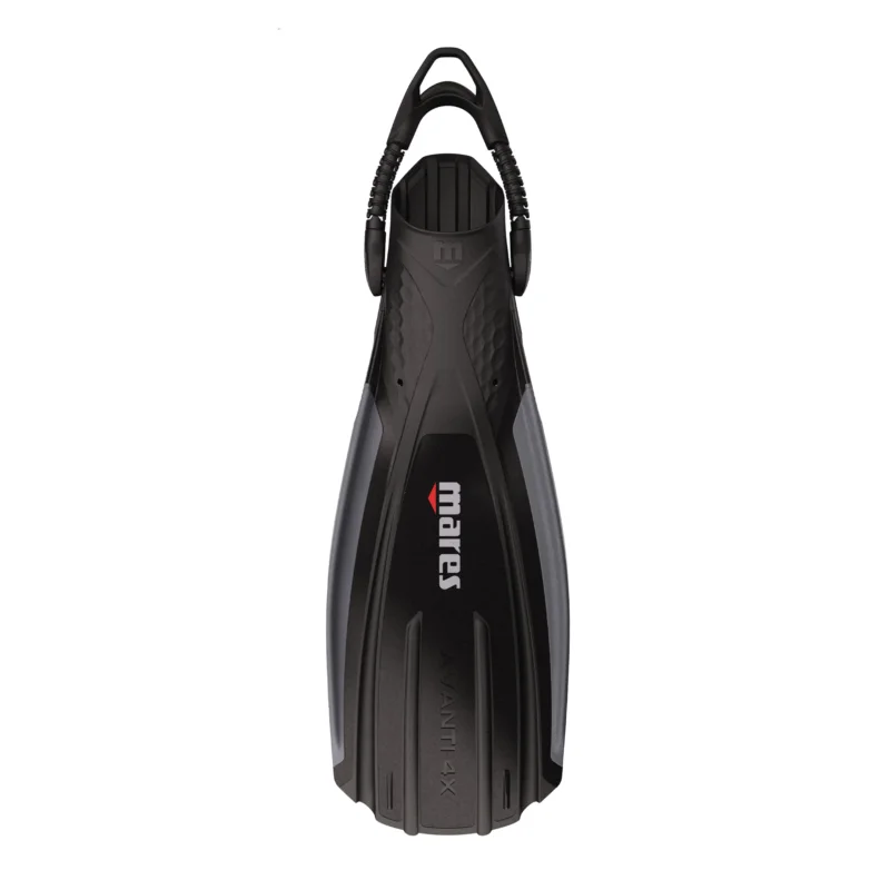 Petit Prix Mares Avanti 4X - Black